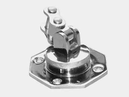 Attache en chrome sur roulement rotule